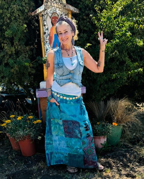 Went all out today in styling my Rhapsody Maxi Skirt! A Grateful Dead denim vest, headscarf, fun heart belt and tons of turquoise jewelry completed the outfit! #hippie #hippiestyle #gratefuldead #deadhead #patchwork #hippiefashion #bohohippie #sustainablefashion #slowfashion Turquoise Skirt Outfit, Turquoise Skirt, Outfit Hippie, Heart Belt, Grateful Dead, Skirt Outfit, Hippie Style, Denim Vest, The Outfit