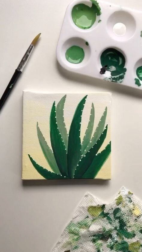 Plant Painting On Canvas, Aloe Vera Plant Painting, Aesthetic Plant Painting Canvas, Cute Things To Paint On Mini Canvas, Simple Canvas Flower Paintings, Mini Canvas Plant Painting, Mini Canvas Inspiration, Paintings Of Succulents, Simple Mini Painting Ideas