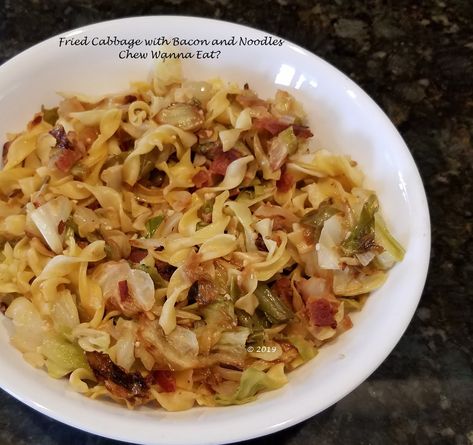 Pasta With Cabbage And Bacon, Bacon Noodles, Red Cabbage Slaw Recipes, Fried Cabbage With Bacon, Cabbage With Bacon, Fried Cabbage Recipes, Bacon Fried Cabbage, Cabbage And Noodles, Cabbage And Sausage