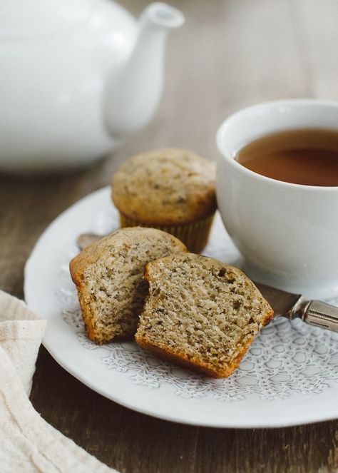 Banana Nut Ricotta Muffins | www.kitchenconfidante.com | Extra bananas? Leftover ricotta? Use them in these morning-friendly muffins. Banana Ricotta, Leftover Ricotta, Banana Quinoa Muffins, Extra Bananas, Moist Chocolate Chip Muffins, Homemade Muffins Recipe, Ricotta Muffins, Healthy Bakes, Super Nanny