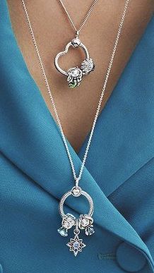 Pandora O Pendant Ideas, Pandora O Pendant, Necklaces Inspiration, Charm Aesthetic, Pandora Design, Pandora Bracelet Charms Ideas, Pandora Accessories, Pendant Ideas, Pandora Necklace