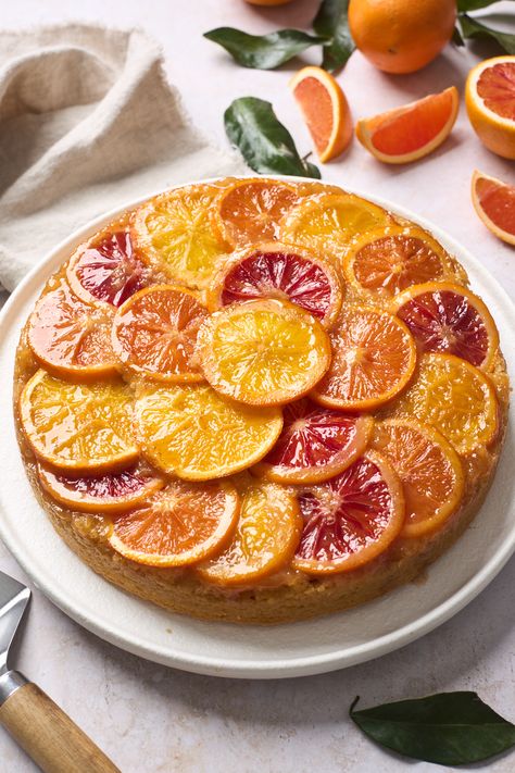 Orange Upsidedown Cake, Grapefruit Upside Down Cake, Orange Upside Down Cake, Caramelized Fruit, Orange Dessert, Citrus Desserts, Citrus Cake, Baked Sweets, Orange Cake Recipe