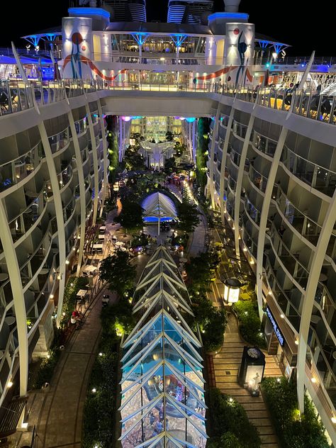 Allure Of The Seas Royal Caribbean, Icon Of The Seas Royal Caribbean, Cruise Royal Caribbean, Cruise Aesthetic, Cruise Vibes, Bloxburg Homes, Royal Carribean Cruise, Cruise Ship Pictures, Allure Of The Seas