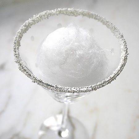 Snowball Martini  Put that snow to good use! White Cotton Candy Cocktail, White Party Drink Ideas, Snowball Martini, Cotton Candy Martini, Christmas Snowball, Tequila Rose, Whipped Cream Vodka, Cocktail Gin, White Drinks