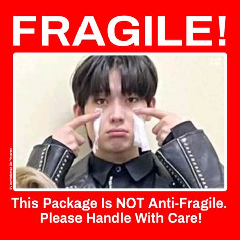 #enhypen #enha #sunoo #fragile #handlewithcare #kpop #kpopsticker #bnstwt #bns #printable #dumbdumpz Enhypen Thank You Sticker, Enhypen Fragile Sticker, Fragile Kpop Sticker, Zb1 Sticker Printable, Sunoo Mail Sticker, Kpop Stickers Printable Enhypen, Enhypen Stickers Printable, Enhypen Printable, Kpop Mail Sticker