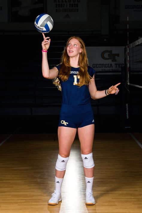 Julia Bergmann (Georgia Tech) #volleyball #ncaa Individual Volleyball Pictures, Women Volleyball Player, Volleyball Pictures Poses Individual, Volleyball Photography, Volleyball Girl, Volleyball Senior Pictures, Nike Volleyball, Volleyball Gear, Volleyball Photos