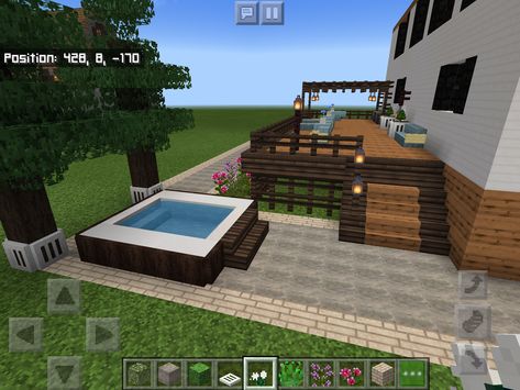 Minecraft Hot Tub Ideas, Backyard Ideas Minecraft, Minecraft Hot Tub, Minecraft Patio, Minecraft Backyard Ideas, Minecraft Backyard, Minecraft Suburban House, Minecraft Farmhouse, Modern Minecraft Houses