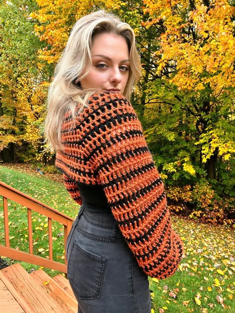 Beginner-Friendly Halloween Crochet Patterns: Get Crafty! Autumn Crochet Clothes, Halloween Sweater Crochet, Halloween Crochet Sweater, Crochet Halloween Sweater, Fall Crochet Clothes, Halloween Crochet Blanket, Horror Crochet, Crochet Spooky, Crocheted Shrug