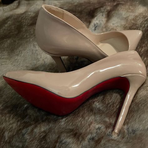 So Sexy Cute Nude Color Size 38 Red Bottoms Loubuitton Heels, Loubiton Heels, Louis Vuitton Red Bottoms, Outfits Jewelry, Christian Louboutin Iriza, Christian Louboutin Pigalle Follies, Red Bottom Heels, Black Peep Toe Heels, Velvet Pumps