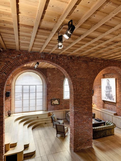 Brick Arch, Loft Interior, Larch Wood, Inspiring Interiors, Coffered Ceiling, Industrial Buildings, Exposed Brick, Guest Bedrooms, Rimini