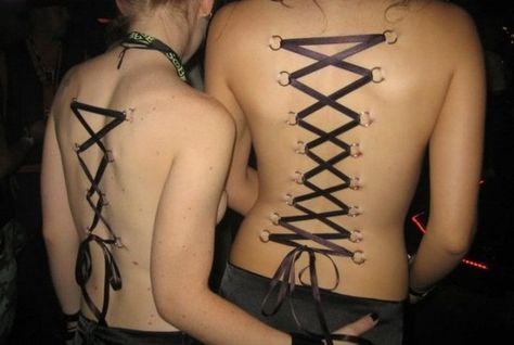 100+ Corset Piercing Examples, Procedure, Pain, Cost, Care nice  Check more at http://fabulousdesign.net/corset-piercing/ Ranger Tattoo, Corset Piercing, Chest Piercing, Back Piercings, Tattoo Zeichnungen, Cute Piercings, Old Tattoos, Piercing Studio, Body Jewelry Piercing