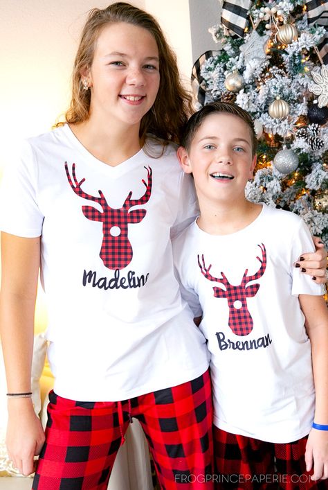 Personalized Christmas Pajamas with Cricut Explore Air 2 #cricutcreated #cricut #christmaspajamas #ad Christmas Gifts With Cricut, Gifts With Cricut, Cricut Personalized Gifts, Matching Christmas Jammies, Personalized Christmas Pajamas, Christmas Nightgowns, Friends Coffee, Rainbow Christmas, Christmas Jammies