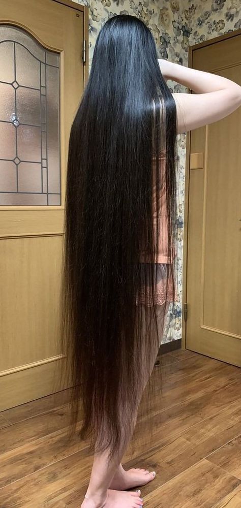 Thigh Length Hair, Super Long Hair, Long Black Hair, Long Hair Women, Length Hair, Long Black, Hair Lengths, Hair Inspo, Black Hair