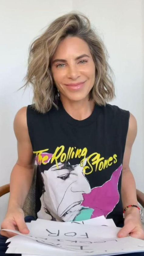 Jillian Michaels has teamed up with HealthyWage to provide personal wellness challenges with real cash prizes. Check it out... Personal Wellness, Jillian Michaels, Bodyweight Workout Beginner, Weight Workout Plan, Gym Workout For Beginners, Lose 50 Pounds, Fitness Workout For Women, Stomach Workout, Workout For Beginners