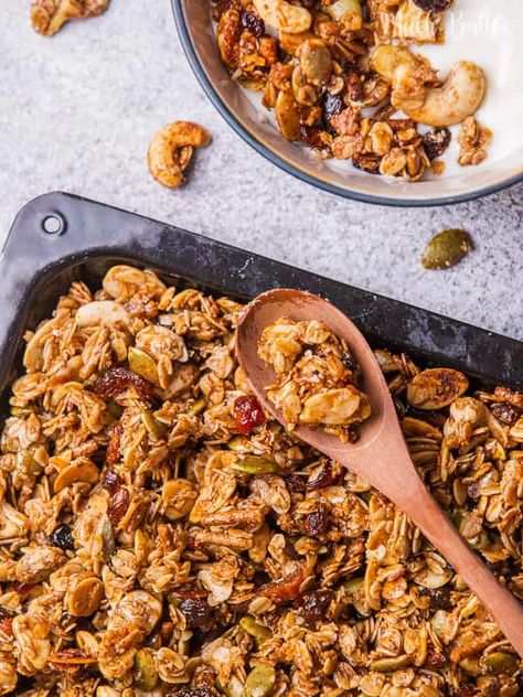 Homemade Fruits and Nuts Granola - Much Butter Fruit And Nut Granola, Nut Granola Recipe, Garlic Butter Shrimp Pasta, Mango Pie, Nut Granola, Fantastic Recipes, Amazing Breakfast, Shrimp Recipes For Dinner, Butter Shrimp