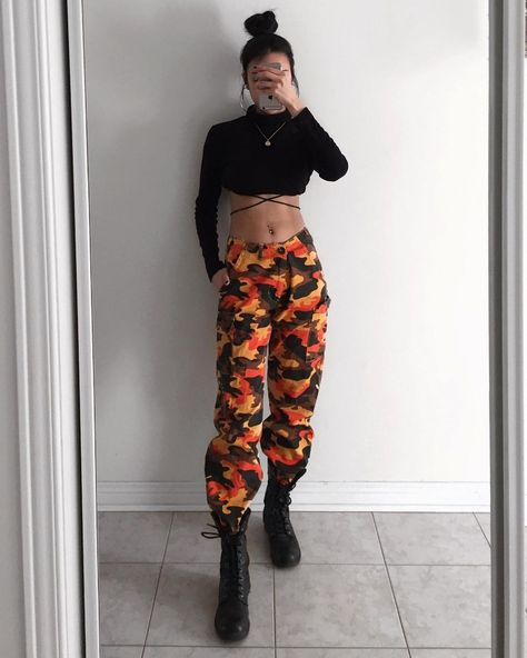 Orange Camo Pants, Turtleneck Outfit, Festival Pants, Orange Camo, Bun Hairstyle, Camo Cargo Pants, Cropped Long Sleeve, Camo Pants, Black Turtleneck