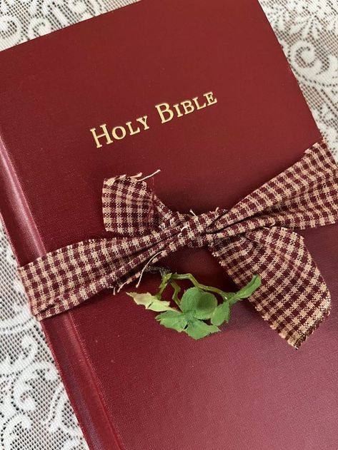 Red Bible Aesthetic, Red Christian Aesthetic, I Love My Father, Old Testament Bible, Oldest Bible, New Testament Books, Bible Prints, Blood Of Christ, The Holy Bible