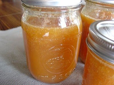 Peach Syrup Recipe, Canning Peaches, Peach Syrup, Homemade Syrup, Vanilla Syrup, Canned Peaches, Peach Recipe, Buttermilk Pancakes, Old Fashioned Recipes