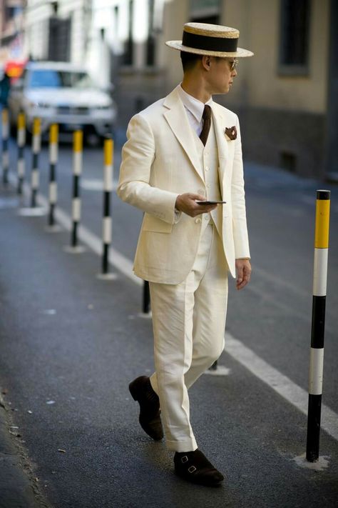 Proper Clothing, Pitti Uomo Street Style, 1920s Mens Fashion, London Fashion Week Mens, Dapper Gentleman, Linen Summer, Wedding Hat, Stylish Mens Outfits, Heritage Fashion