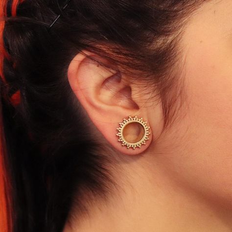 Stainless steel, gold colour ear tunnel, Afghan inspired style with dot work surrounding the circular tunnel. The back screws on and off. Ear Tunnels, Ear Weights, Gold Sign, Tunnels And Plugs, Gauged Earrings, Stretched Ears, Silver Colour, Gold Colour, Allergy Free