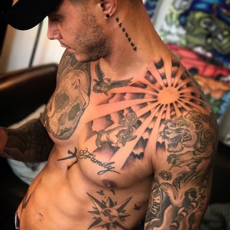 Single Chest Tattoo Men, Floral Shoulder Tattoo Men, Meaningful Shoulder Tattoo Men, Top Shoulder Tattoo Men, Shoulder To Chest Tattoo For Men, Sun Tattoos Men, Shoulder Chest Tattoo Men, Shoulder Sleeve Tattoo Men, Shoulder Tattoo Men Ideas Design