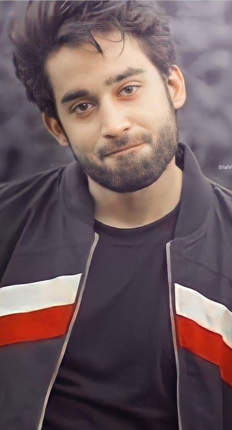 Bilal Abbas Khan, Bilal Abbas, Family Cute, Pakistani Celebrities, Celebration Gif, Classic Architecture, Boys Dpz, Most Handsome Men, Pakistani Actress