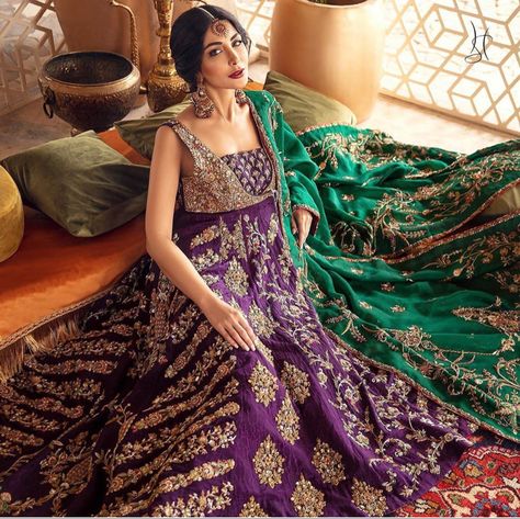 Emerald Green Fabric, Gharara Designs, Purple Lehenga, Velvet Dress Designs, Designer Kurti Patterns, Pakistani Wedding Outfits, Pakistani Fashion Party Wear, Designer Evening Gowns, Bridal Dress Fashion