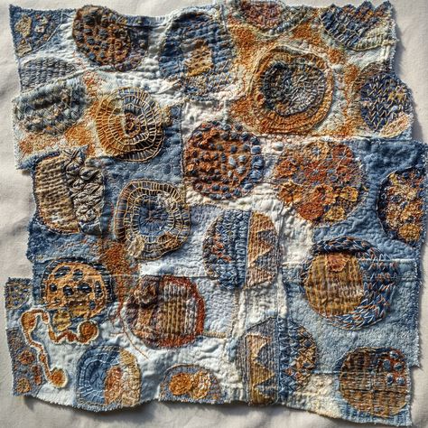 Hannah Rae, Rust Art, Rust Dye, Indigo Dyed Fabric, Sculpture Textile, Textiles Sketchbook, Textile Art Embroidery, Abstract Embroidery, Creative Textiles