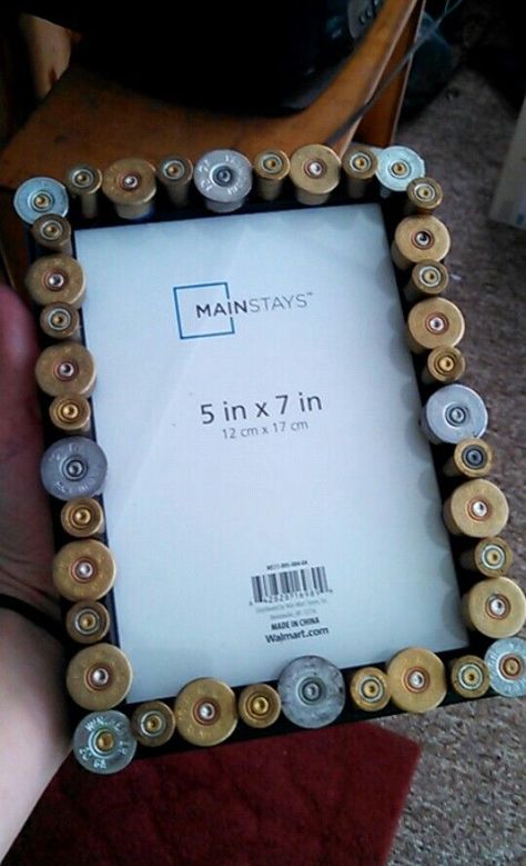 Shotgun Shell Art, Shell Casings Crafts, Bullet Casing Crafts, Shotgun Shell Crafts, Hunting Crafts, Ormanlık Alan, Bullet Crafts, Bullet Art, Bullet Shell