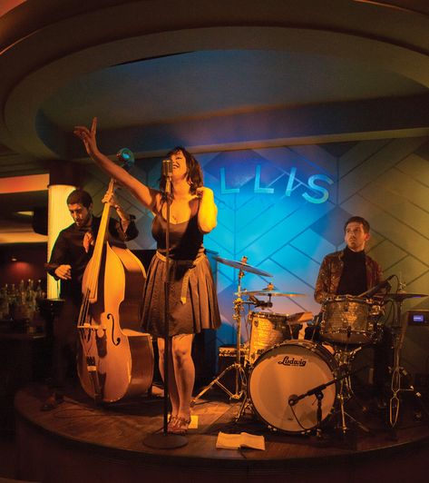 Local singer Willa Rae performs at the reopened Willis Show Bar on La Femme Wednesdays Private Concert Aesthetic, Bar Singer Aesthetic, Bar With Stage, Backyard Concert, Bar Reference, Bar With Friends, Bar Concert, Band On Stage, Bar Stage