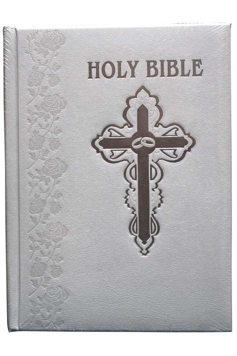 Praying The Rosary, Southern Gothic, Praying To God, Through The Looking Glass, School Motivation, Jesus Loves Me, A Cross, Jesus Loves, Holy Bible