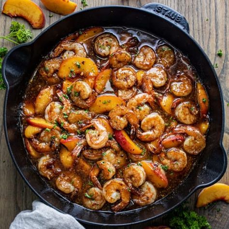 Bourbon Peach Roasted Shrimp - I Am Homesteader Bourbon Shrimp, Seared Shrimp, Peach Glaze, Bourbon Recipes, Fish Dinner Recipes, Roasted Shrimp, Scampi Recipe, Supper Ideas, Shrimp Seasoning