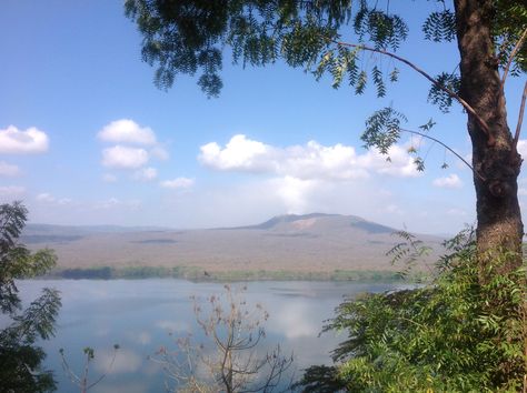 Laguna y Volcán Masaya, desde el malecón. Masaya, Nicaragua. Nicaragua, Natural Landmarks, Water, Travel, Nature