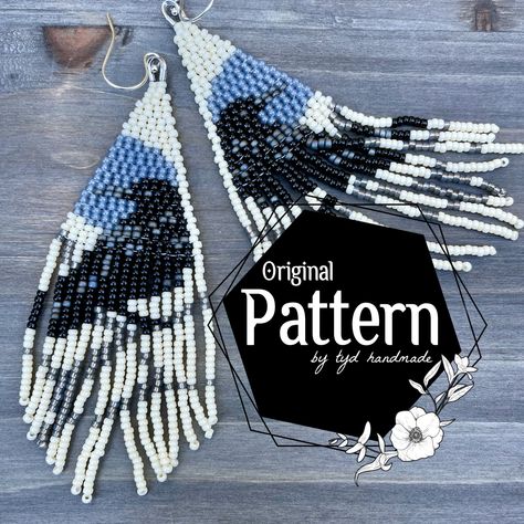 Excited to share the latest addition to my #etsy shop: Raven fringe earrings pattern https://etsy.me/3G4I00W #beading #ravenearrings #ravenpattern #crowearrings #crowpattern #brickstitchpattern #2dropbrickstitch #beadweavingpattern #fringeearrings 2 Drop Brick Stitch, Fringe Earrings Pattern, Beaded Earrings Native, Beaded Fringe Earrings, Halloween Beads, Brick Stitch Earrings, Brick Stitch Pattern, Beaded Earrings Patterns, The Raven