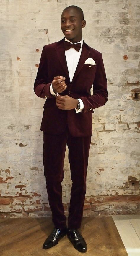 18 Crazy Colorful Ideas for Your Groom | Brit + Co Red Prom Suits For Guys, Prom Suit For Guys, Burgundy Suits, Red Prom Suit, Suits For Guys, Costumes Faciles, Moods Of Norway, Terno Slim, Stylish Mens Suits