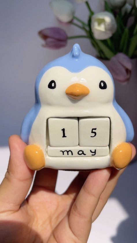 Clay Crafts Calendar, Cute Clay Ideas Useful, New Clay Ideas, Clay Animal Calendar, Small Clay Things To Make, Clay Crafts Figures, Diy With Clay Ideas, Diy Cute Clay Crafts, Clay Calendar Diy