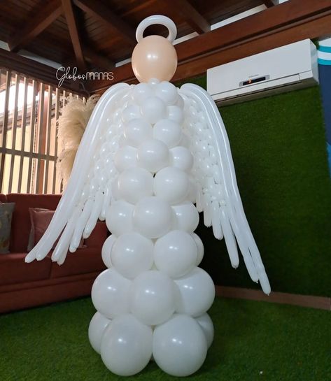 Angel Balloon Decor, 60th Birthday Theme, Angel Baby Shower, Diy Angel Wings, Balloon Bouquet Diy, Bride Entry, Baptism Decorations, Balloon Crafts, Balloon Display