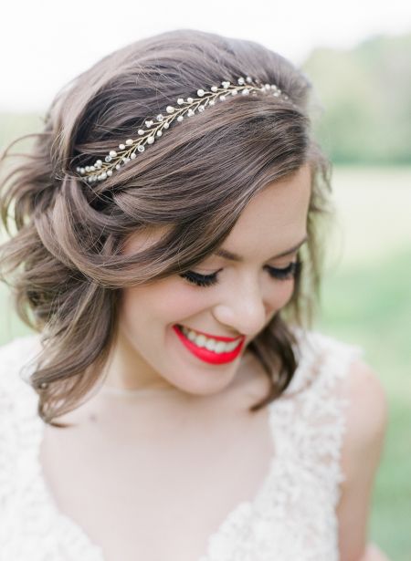 Shannon + Tom's Colorful Wedding on Style Me Pretty | Modern Vintage Events Amazing Wedding Makeup, Long Hair Vine, Gorgeous Wedding Makeup, Wedding Hairstyles Medium Length, Vintage Wedding Hair, Headpiece Hairstyles, Short Wedding Hair, Wedding Hair Down, Bridal Hair Vine