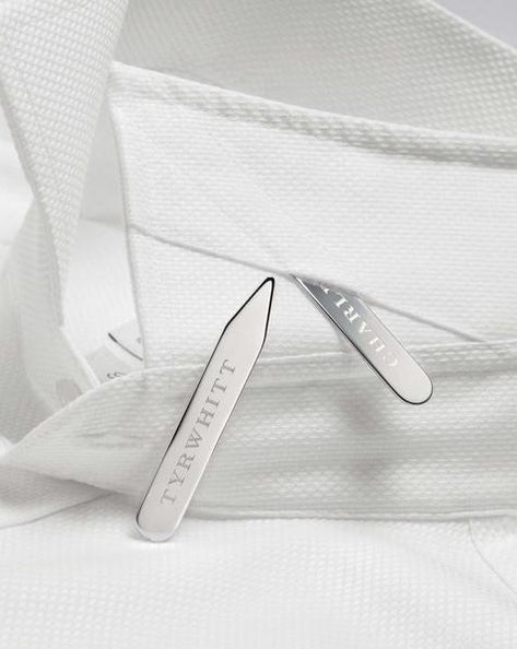 In this blog post, we cover how to wear collar stays – a necessary, but often overlooked men’s accessory that helps to give your shirt collar extra weight and crispness, hence keeping it in place. Charles Tyrwhitt Shirt, Collar Fashion, Cutaway Collar, Mens Formal Wear, Charles Tyrwhitt, Collar Stays, Shirt Stays, Engraved Wedding, Fashion Business Casual