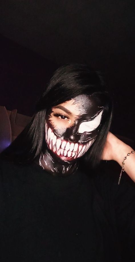 Venom Halloween Makeup, Venom Makeup, Venom Halloween Costume, Venom Cosplay, Saw Halloween, Venom Costume, Extreme Makeup, Halloween Makeup Pretty, Special Fx Makeup