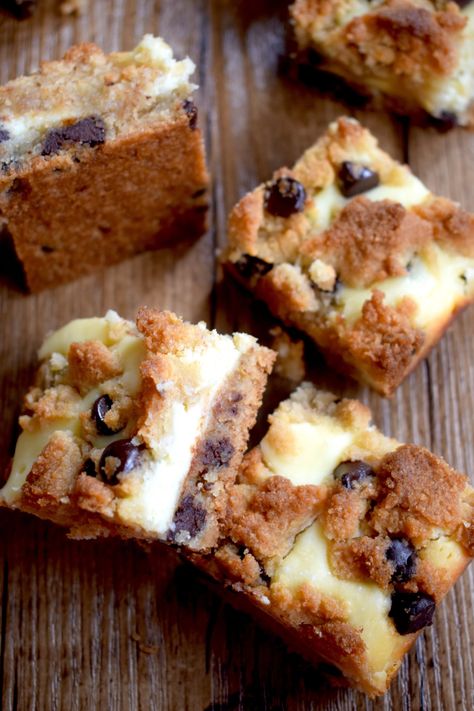 Keto Chocolate Chip Cookie Cheesecake Bars | Mouthwatering Motivation Chocolate Chip Cookie Cheesecake Bars, Keto Chocolate Chip Cookie, Cookie Cheesecake Bars, Chocolate Chip Cookie Cheesecake, Cookie Cheesecake, Keto Bars, Postre Keto, Keto Chocolate Chip Cookies, Chocolate Chip Cheesecake