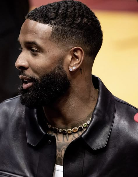 Obj Haircut, Black Mens Hairstyles, Odell Beckham Jr Haircut, Black Beard Styles, Black Man Haircut, Short Beard Styles, Waves Hairstyle Men, Black Boys Haircuts, Short Fade Haircut