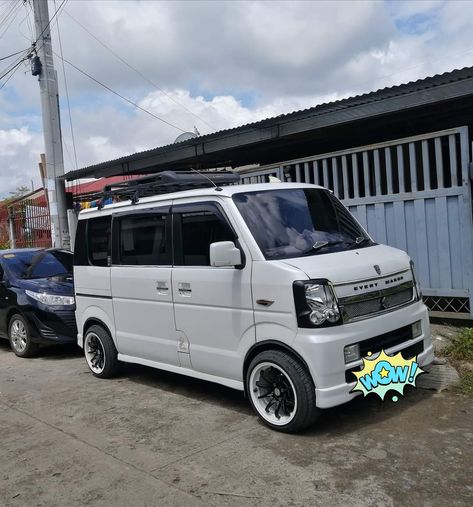 Suzuki Every Wagon Modified, Suzuki Mini Van, Kei Cars, Car Book, Custom Classic Cars, Aesthetic Cars, Suzuki Every, Kei Car, Mini Truck