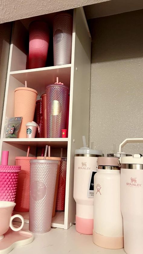 Starbucks Cup Organization, Starbucks Cups Display, Tumbler Organization, Cup Organization, Starbucks Bottles, Cup Collection, Disney Home Decor, Collection Display, Baby Advice