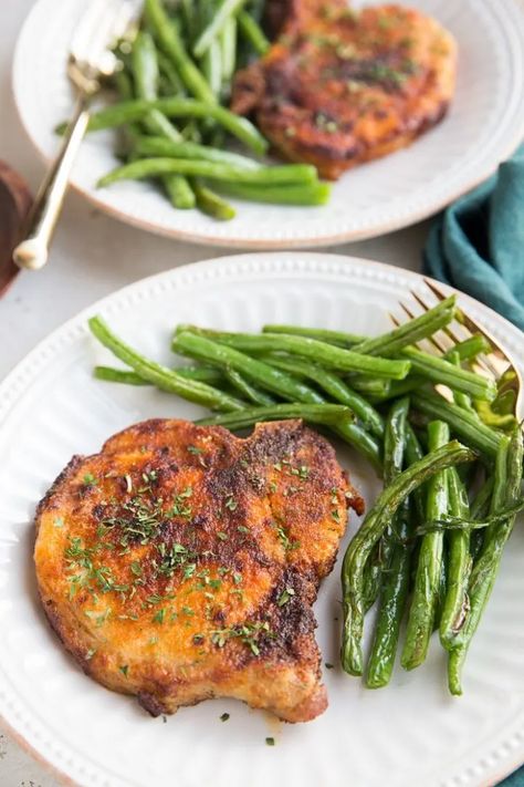 Pork Chops And Green Beans, Pork Chops Green Beans, Easy Air Fryer Pork Chops, Air Fried Green Beans, Honey Pork Chops, Perfect Pork Chops, Air Fryer Pork, Honey Pork, Air Fryer Pork Chops