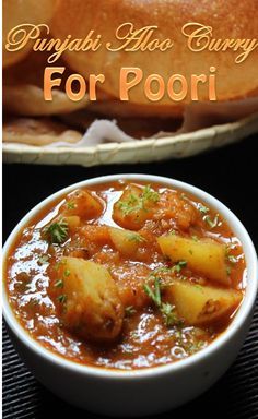 Punjabi Aloo Curry Recipe / Aloo Curry for Poori - Yummy Tummy Aloo Tomato Curry, Aloo Gravy Curry Recipes, Potato Curry Indian, Aloo Sabzi, Aloo Curry, Curry Easy, Dum Aloo, Puri Recipe, Recipes Potato