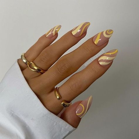 Yellow Squiggle Nails, Abstract Lines Nails, Abstract Line Nails, Black Toe Nails, Yellow Nail Art, Lines On Nails, Nails Set, Almond Acrylic Nails, Oval Nails