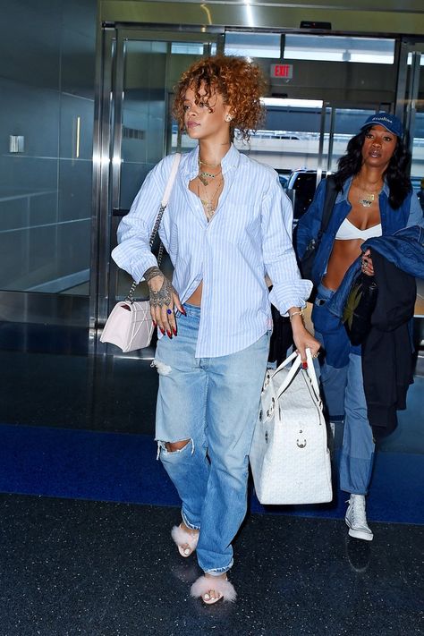 Are Boyfriend Jeans Still in Style? | POPSUGAR Fashion Rihanna Airport, Rihanna 2015, Rihanna Casual, Family Plaid, Rihanna Street Style, Looks Rihanna, Rihanna Outfits, Rihanna Looks, Looks Jeans