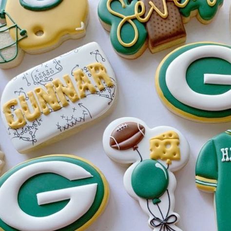 Tailgate Cookies Decorated, Football Themed Cookies Decorated, Detroit Lions Cookies Decorated, Green Bay Packers Cookies, Super Bowl Decorated Cookies, Uga Cookies, Football Birthday Cookies, Football Sugar Cookies, Super Bowl Cookies