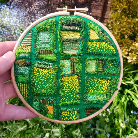 Pdf Embroidery Pattern, Fields Of Gold, Hand Embroidery Kit, Hand Embroidery Art, Embroidery Craft, Art Textile, Embroidery Inspiration, Diy Embroidery, Hoop Art